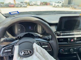 2020 Kia Forte LXS - Interior Full Dashboard Image